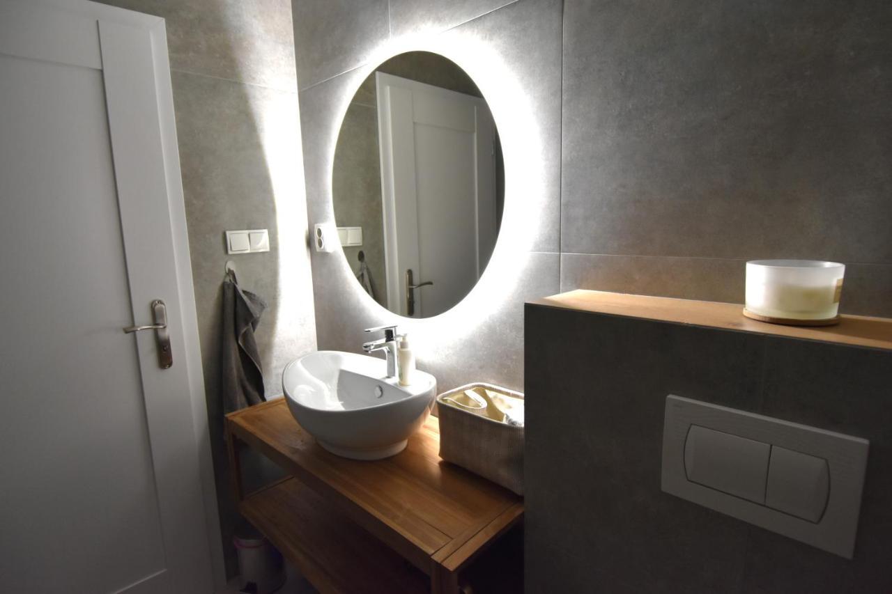 Apartman Terezka Apartment มาเรียอานซเกลาซนี ภายนอก รูปภาพ